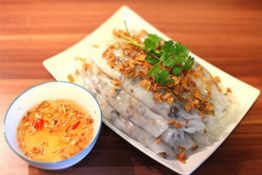 Banh Cuon (Hanoi Steamed Rice Rolls)